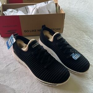 SKECHERS GOwalk Joy Sneakers - Fresh View